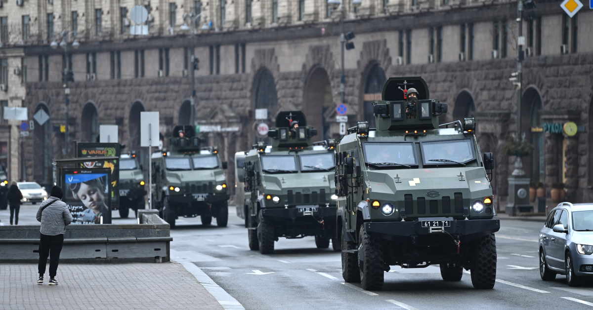 War in Ukraine: military vehicles